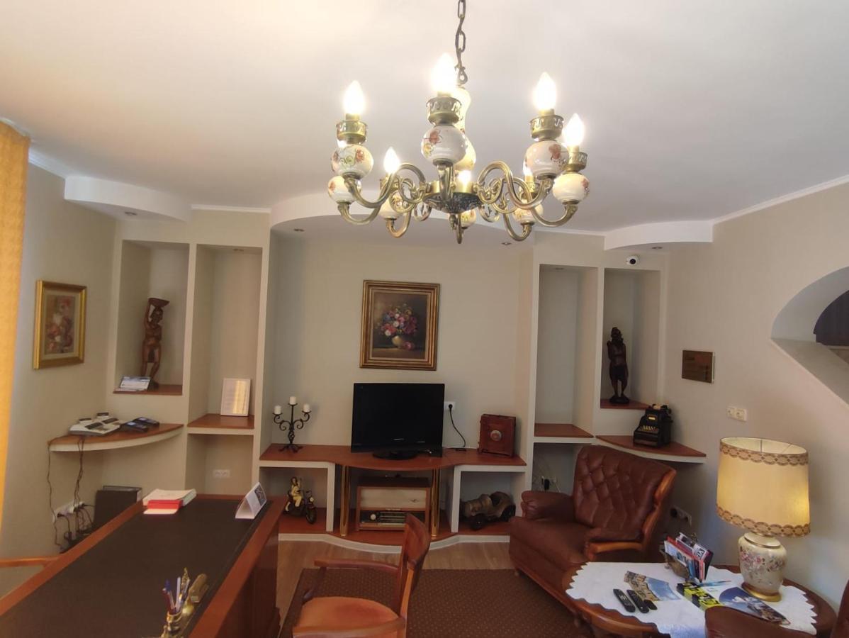 מלון דבה Casa Alina מראה חיצוני תמונה